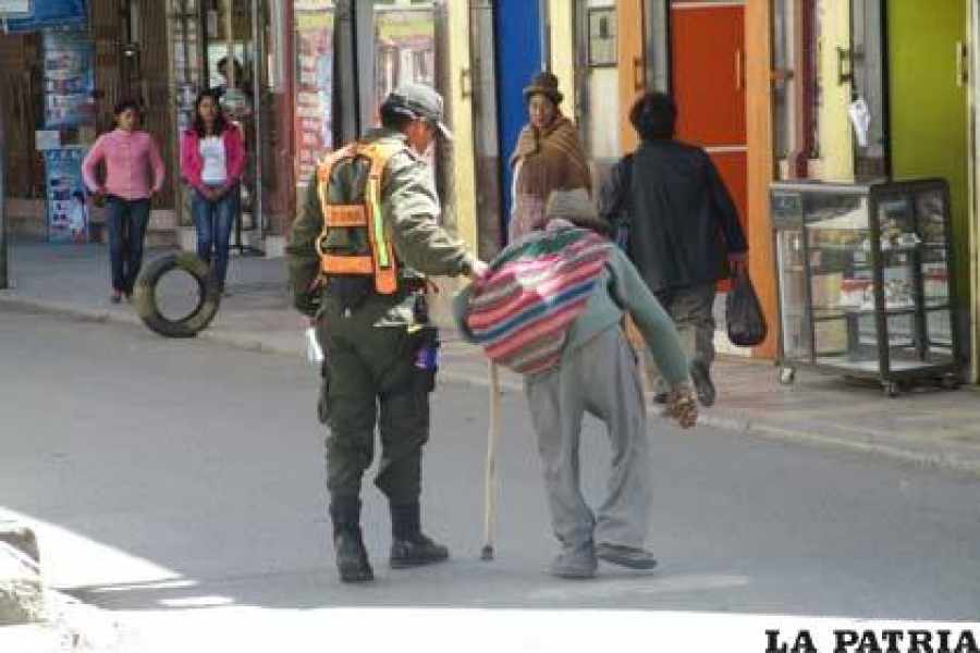 Adultos mayores en Bolivia