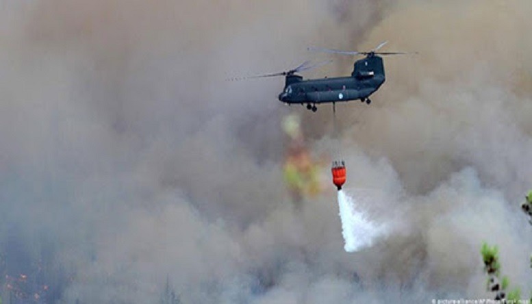 Helicoptero en incendio de Santa Cruz