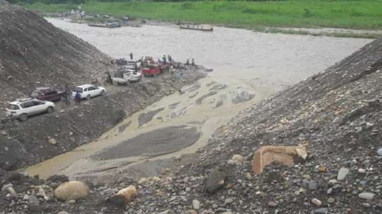 Puente en Mapiri