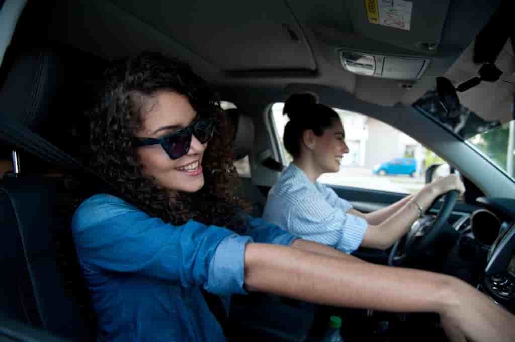 Como compran autos las mujeres en Bolivia