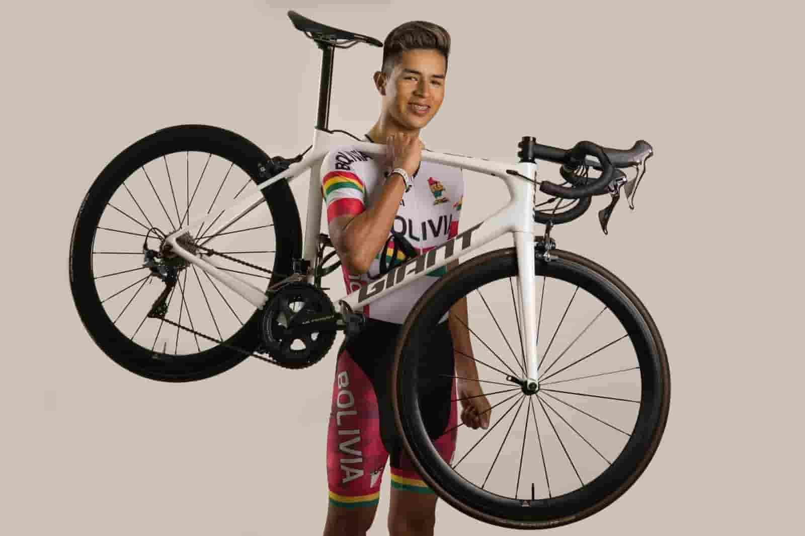 Ciclista boliviana José Aramayo