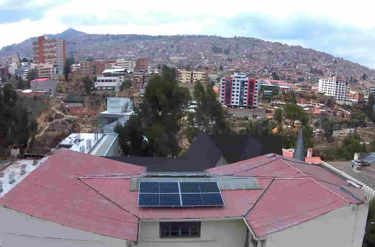 Paneles solares en Bolivia