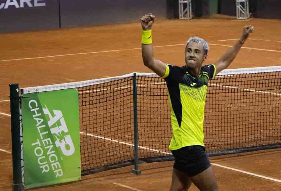 Tenista boliviano Hugo Dellien