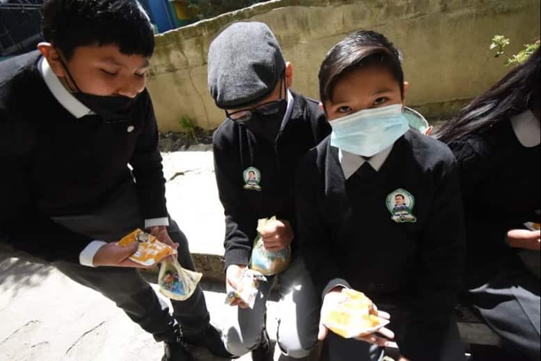 Desayuno escolar en La Paz