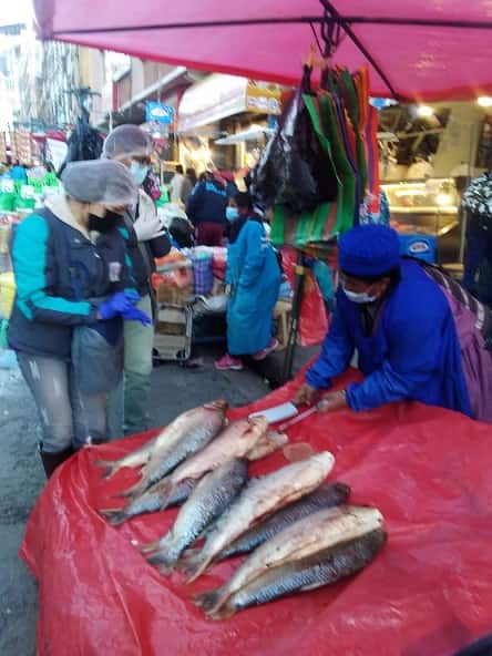 Venta de pescado por Semana Santa