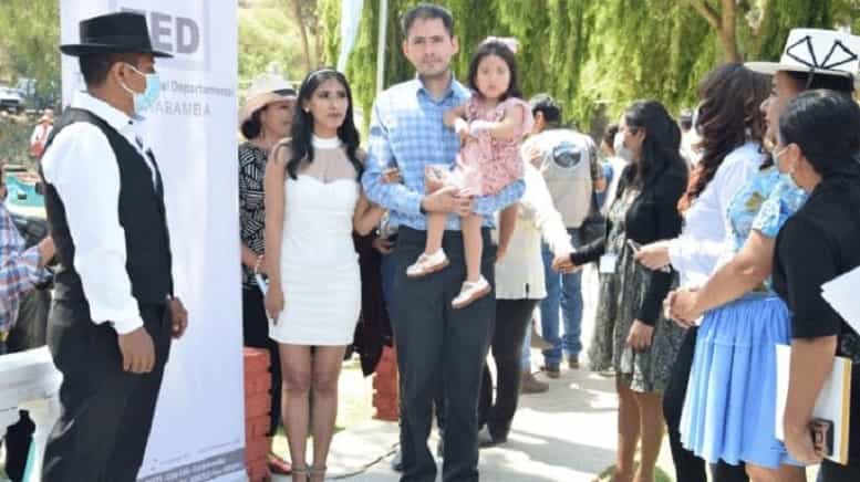 Matrimonio colectivo en Cochabamba