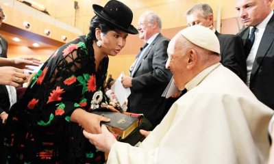 Alcaldesa de El Alto y el Papa