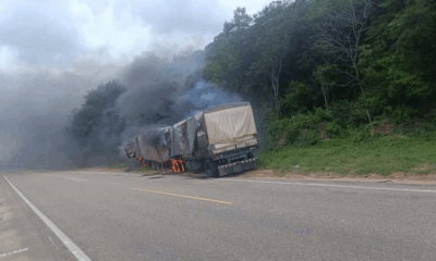 Camión Incinerado