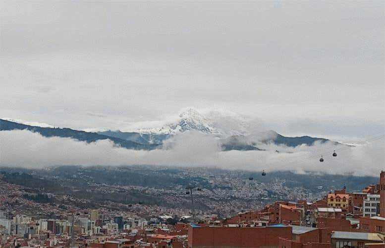 Cae nevada en La Paz