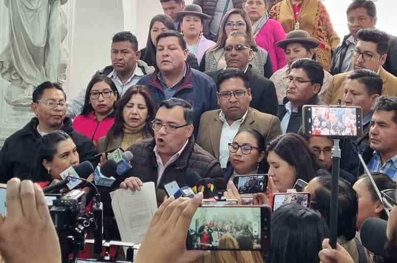 Diputados oficialistas