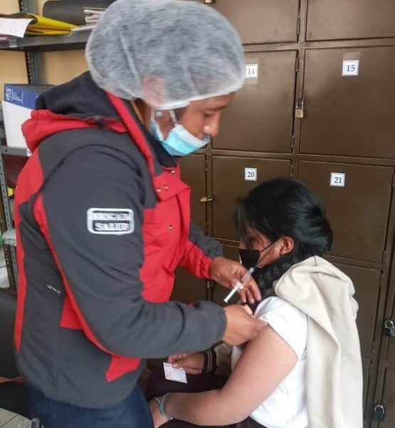 contra el virus del papiloma humano y la poliomielitis