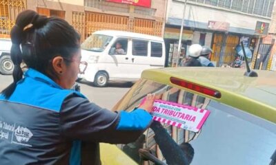 sticker por impuesto