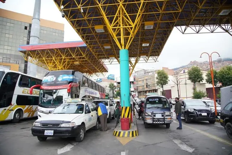 YPFB distribuye carburantes en La Paz y El Alto