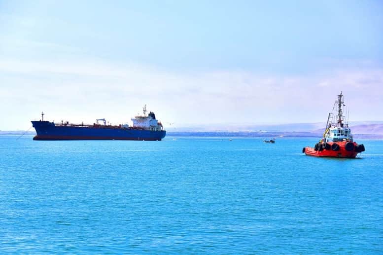 YPFB descarga más de 236.000 barriles de petróleo en Arica