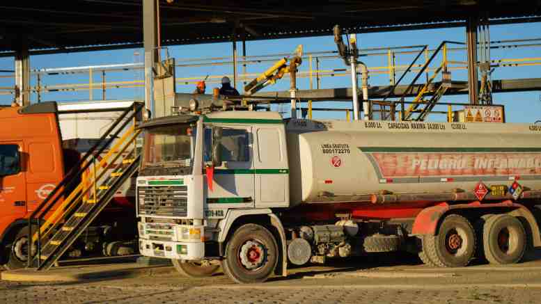 Cisterna de combustible