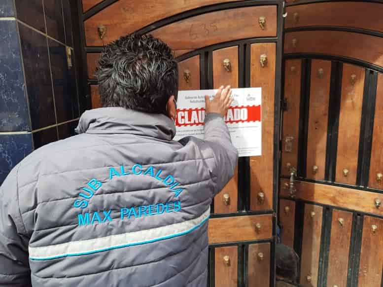 Clausuran en La Paz bares