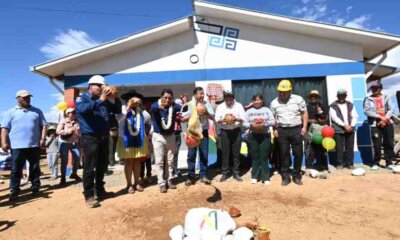 Presidente entrega viviendas