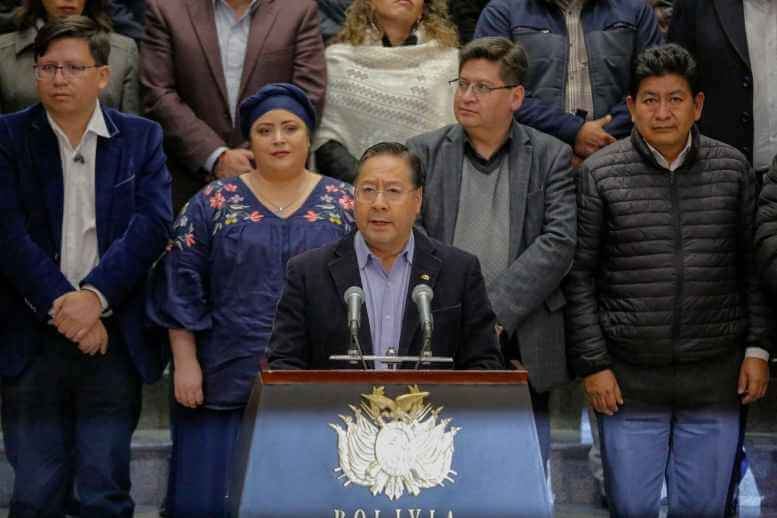 Arce y su gabinete